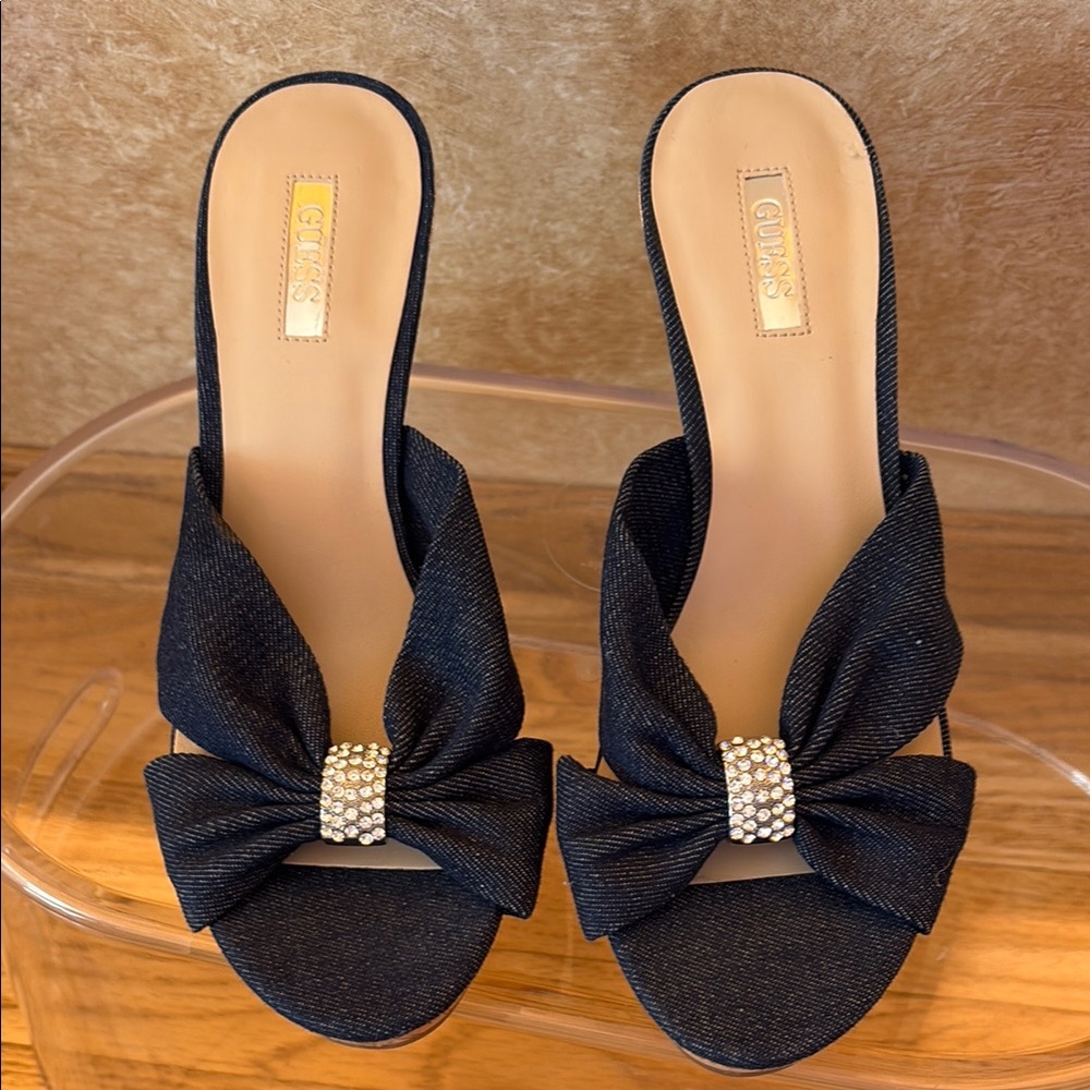 Guess Women's  Denim Wedge Gwbetzy2 Dark Blue Fabric 8.5 EUC